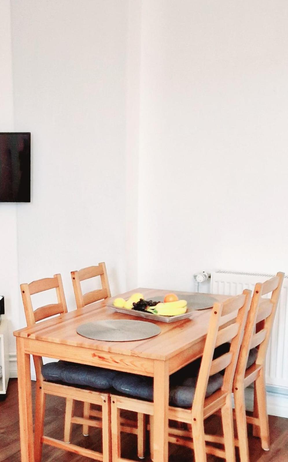 City Studio Apartment For 4, Near Sonnenallee Berlim Exterior foto